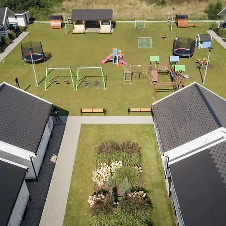 Деревянный коттедж Biala Wioska 2 Устроне-Морске